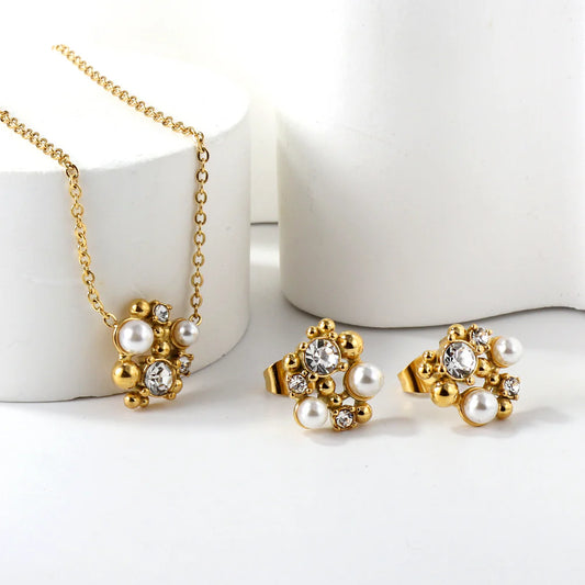 Eliana Studs & Necklace Set